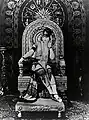 シバの女王を演じる女優ベティ・ブライス1921年