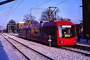鉄道線のシュトルベルク駅(ドイツ語版)に停車するバリオバーン(2002年撮影)