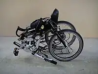 折畳み後