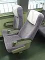 普通車座席（青色）