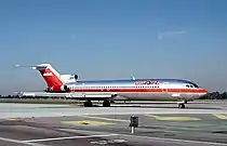 ボーイング727-200adv