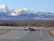 タキシング中のボーイング737-800
