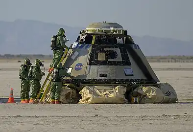 着陸後のスターライナー
