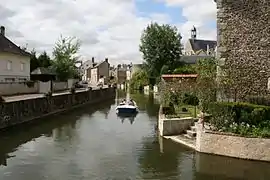 ボヌヴァルの運河