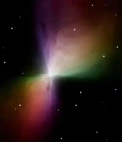 ブーメラン星雲の擬似カラー画像(ハッブル宇宙望遠鏡)