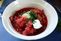 ボルシチ ウクライナ料理、ロシア料理 ボルシチは食事のメインとして具を食べる