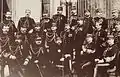 Mle1883や騎兵用Mle1872肋骨服を着用した参謀ら（1886年）