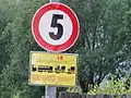 5 km/hの標識イタリア
