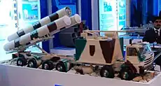 インド陸軍の地上発射装置の模型