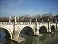 サンタンジェロ城側から見たサンタンジェロ橋