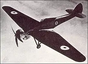 ファーンボロ上空を飛行する138A（1937年頃）