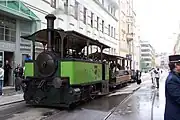 動態保存されている蒸気機関車「キャロライン」と客車・貨車(2006年撮影)