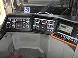 運転台の機器の更新も実施された