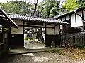 門