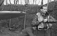 二酸化炭素で膨らませるタイプの救命胴衣（1940年フランス、ヘルマン＝フリードリヒ・ヨッピーン大尉）
