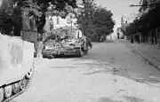 1944年、イタリアで撮影された偽装状態のブルムベア。