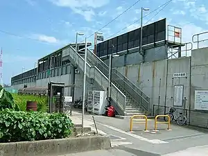 文化の森駅(2005年8月16日)