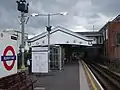 ホーム南側を見る