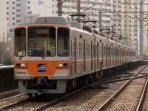 1号線を走る1000系電車(2009年2月)