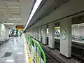 ホームドア設置前(2009年2月)
