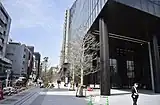 三栄通りに面した入口廻り（2020年3月撮影）