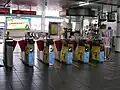 台北捷運のICカード専用自動改札機(2006年8月、文湖線萬芳医院駅)