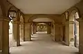 チャペル前の回廊