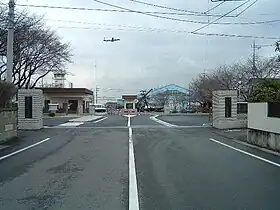 正門方向から撮影(2008年3月)