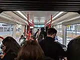 混雑する車内（2019年撮影）