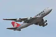 新塗装の747-400F