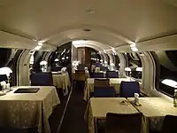 「カシオペア」食堂車内