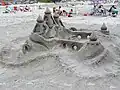 砂の像の例サンドアートとしてはさらに高度な造形もある。