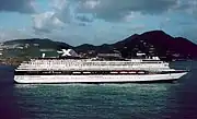 フィリップスブルフに寄港したセレブリティ・センチュリー号（2008年）