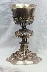 キリスト教の神事で使われる聖爵、聖杯。