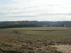 農村地帯の広がるシャロッス