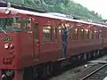 側面行先標の交換作業(人吉駅)