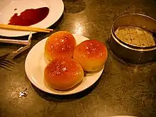 zh:叉燒餐包