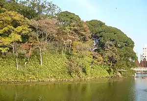 茶臼山古墳跡/天王寺公園内