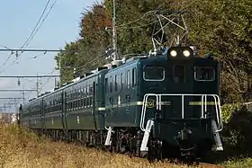 デキ200形