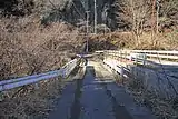 右岸側橋詰より望む。