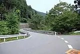 右岸上流側より望む神岡橋と新神岡橋。
