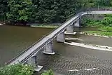右岸下流側より望む。