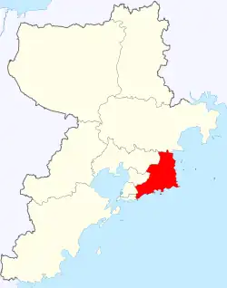 青島市中の嶗山区の位置