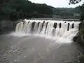 増水時の沈堕の滝