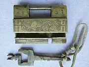 中国雲南省の20世紀初期の錠前と鍵
