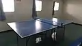 船内の卓球場