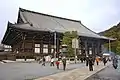 浄土宗寺院の本堂(知恩院)