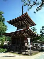 智恩寺多宝塔(重文)