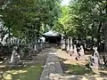 石仏と石塔