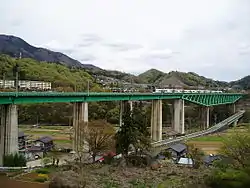 鳥沢駅 - 猿橋駅間(新桂川橋梁)